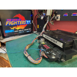 Cartucho original de Neo Geo del juego King of Fighters '97.