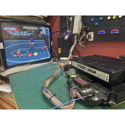 Cartucho original de Neo Geo del juego Street Hoop con documentación.